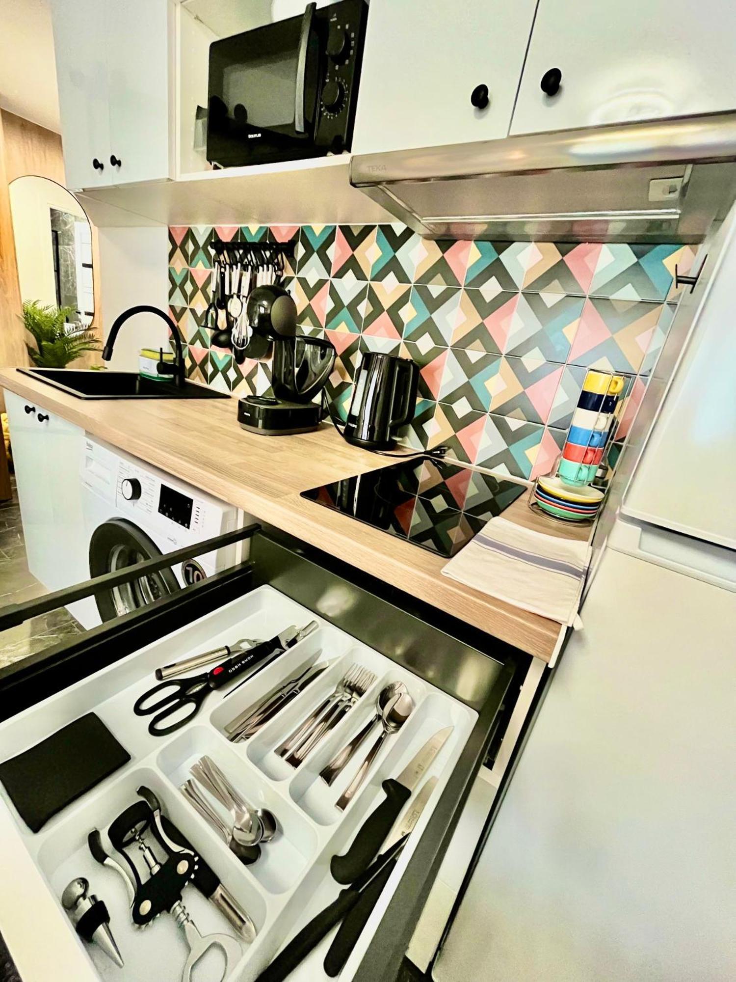 Elegante Apartamento Tres Colores Alicante Exteriér fotografie